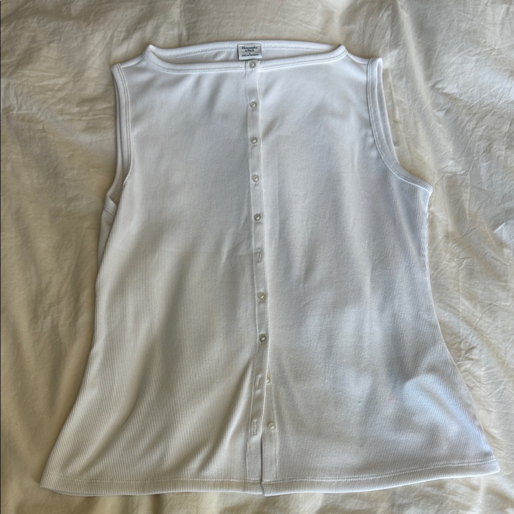 Abercrombie & Fitch White Button-Front Tank Top